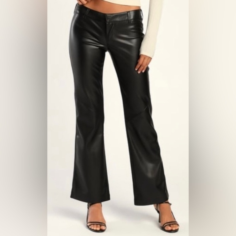 *NWT* FREE PEOPLE: Love Language Low Rise Faux Leather size 8